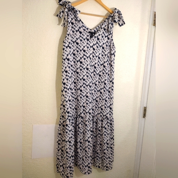 Banana Republic Tie-Shoulder Drop Waist Midi Dress - Picture 3 of 6